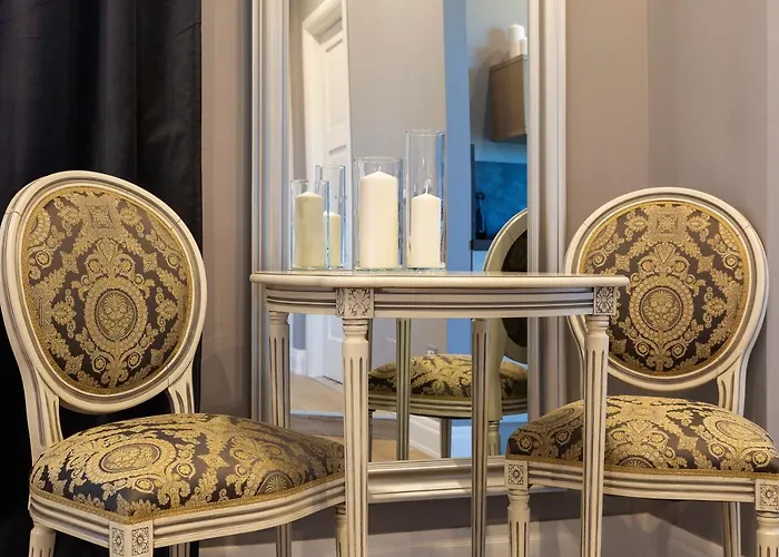 Vespucci Boutique 3*